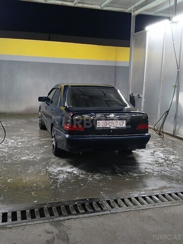 Mercedes C 180 1994, 380,000 km - 1.8 l - Gəncə