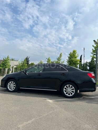 Toyota Camry 2014, 235,600 km - 2.5 l - Bakı