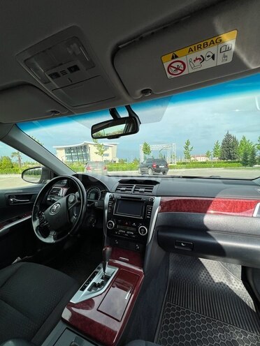 Toyota Camry 2014, 235,600 km - 2.5 l - Bakı