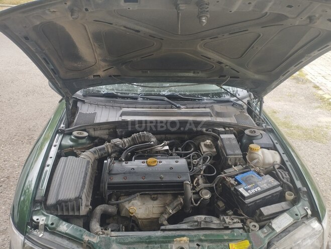 Opel Vectra 1997, 247,000 km - 1.8 l - Bakı