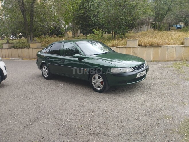 Opel Vectra 1997, 247,000 km - 1.8 l - Bakı