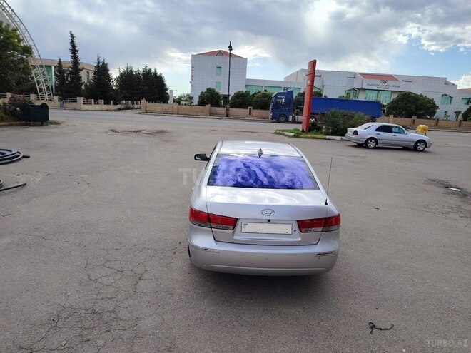 Hyundai Sonata 2008, 271,800 km - 2.0 l - Biləsuvar