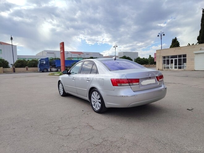 Hyundai Sonata 2008, 271,800 km - 2.0 l - Biləsuvar