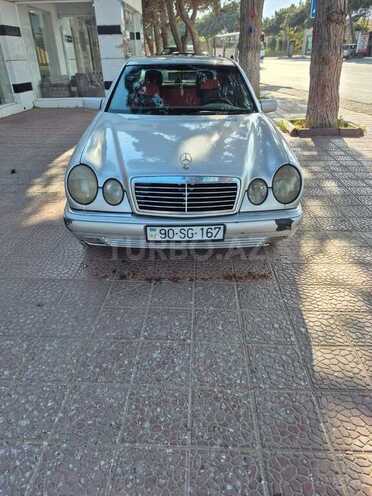 Mercedes E 230 1996, 234,123 km - 2.3 l - Bakı
