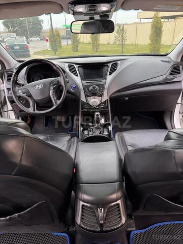 Hyundai Grandeur 2011, 230,000 km - 3.0 л - Bakı