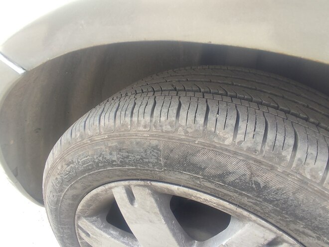Volkswagen Passat 2004, 250,000 km - 1.8 л - Bakı