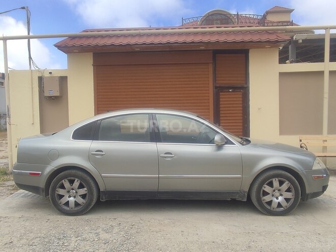 Volkswagen Passat 2004, 250,000 km - 1.8 л - Bakı