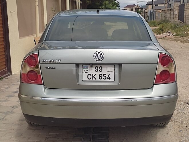 Volkswagen Passat 2004, 250,000 km - 1.8 л - Bakı