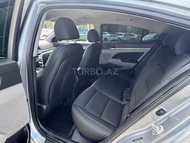 Hyundai Elantra 2016, 132,000 km - 2.0 l - Bakı