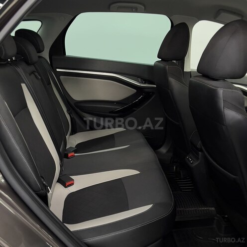 LADA (VAZ) Vesta Cross-3