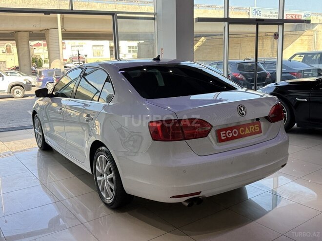 Volkswagen Jetta 2014, 140,000 km - 1.8 l - Bakı