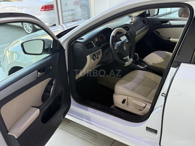 Volkswagen Jetta 2014, 140,000 km - 1.8 l - Bakı
