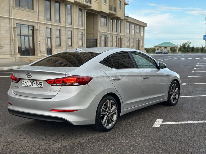 Hyundai Elantra 2017, 205,996 km - 2.0 l - Sumqayıt