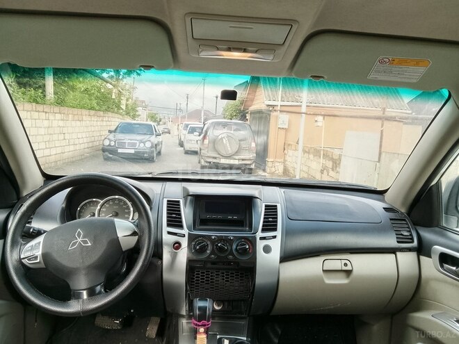 Mitsubishi Pajero Sport 2008, 309,000 km - 3.0 l - Qusar