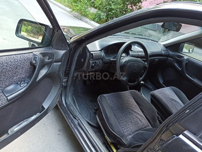 Opel Astra 1996, 295,600 km - 1.6 l - Bakı