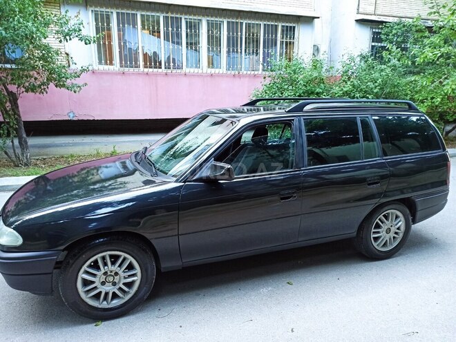 Opel Astra 1996, 295,600 km - 1.6 l - Bakı