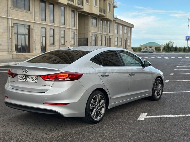 Hyundai Elantra 2017, 205,996 km - 2.0 l - Sumqayıt