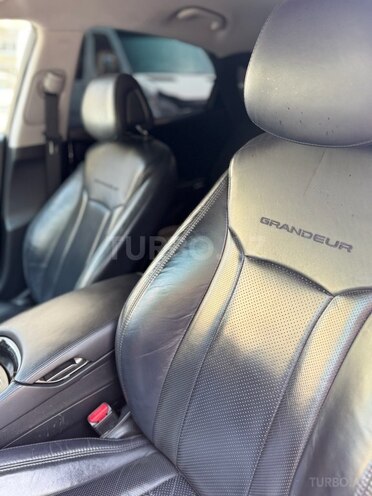 Hyundai Grandeur 2015, 250,000 km - 2.2 l - Bakı