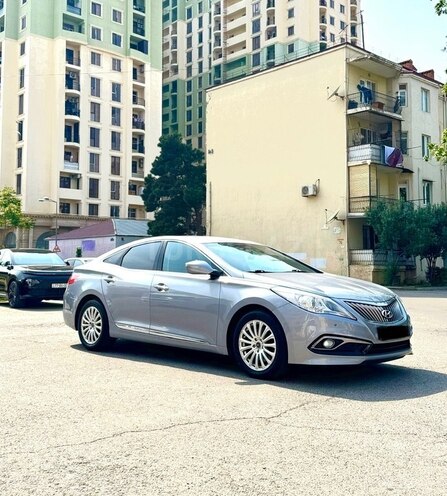 Hyundai Grandeur 2015, 250,000 km - 2.2 l - Bakı