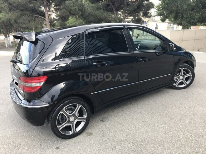 Mercedes B 170 2009, 157,000 km - 1.7 l - Sumqayıt