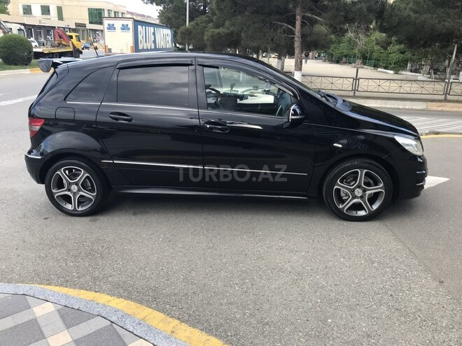 Mercedes B 170 2009, 157,000 km - 1.7 l - Sumqayıt
