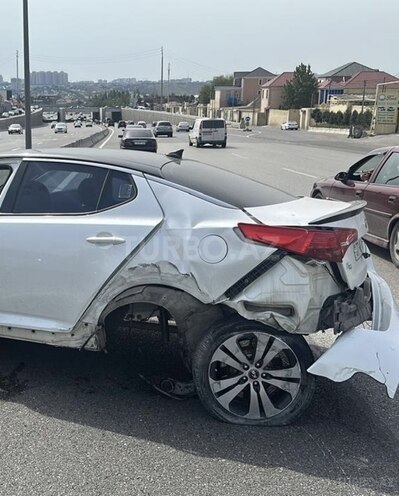 Kia K5 2011, 147,000 km - 2.0 l - Bakı