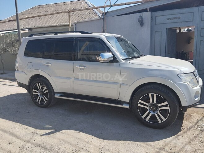 Mitsubishi Pajero 2007, 222,589 km - 3.0 л - Bakı