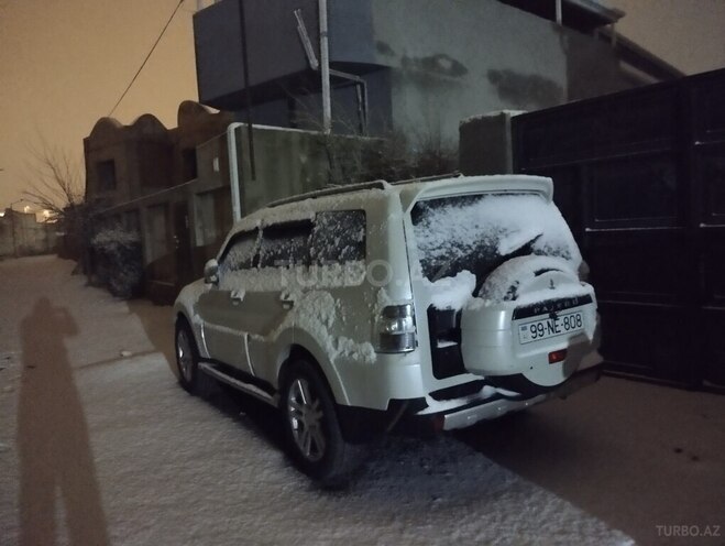 Mitsubishi Pajero 2007, 222,589 km - 3.0 л - Bakı