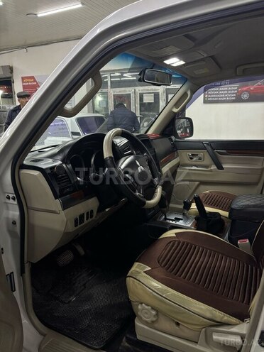Mitsubishi Pajero 2007, 222,589 km - 3.0 л - Bakı