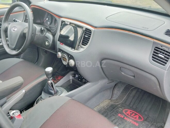 Kia Rio 2006, 246,000 km - 1.5 l - Cəlilabad