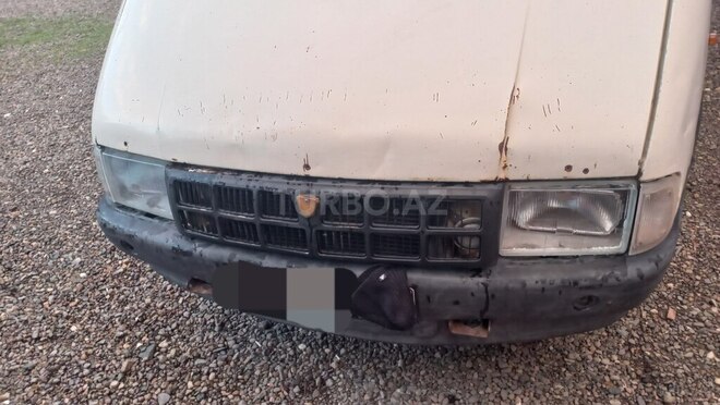 GAZ 32212 2001, 600,000 km - 2.4 л - Qazax