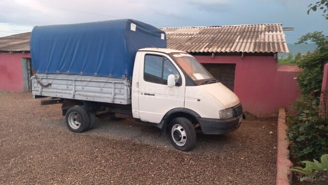 GAZ 32212 2001, 600,000 km - 2.4 л - Qazax