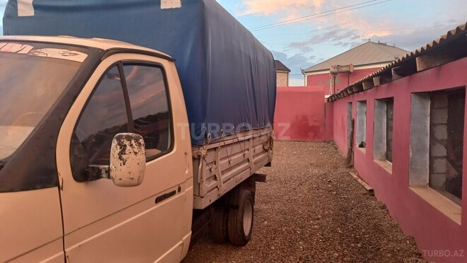 GAZ 32212 2001, 600,000 km - 2.4 л - Qazax