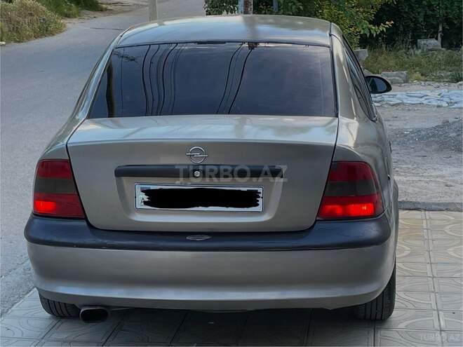 Opel Vectra 1996, 280,000 km - 1.8 l - Bakı