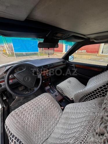 Mercedes E 220 1994, 258,094 km - 2.2 l - Şirvan