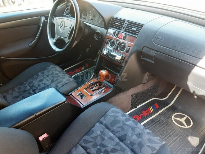 Mercedes C 180 1999, 395,000 km - 1.8 l - Bakı