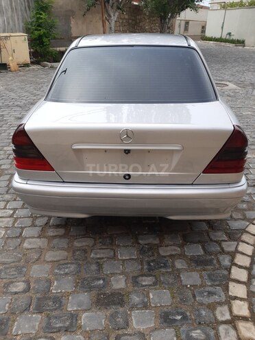 Mercedes C 180 1999, 395,000 km - 1.8 l - Bakı