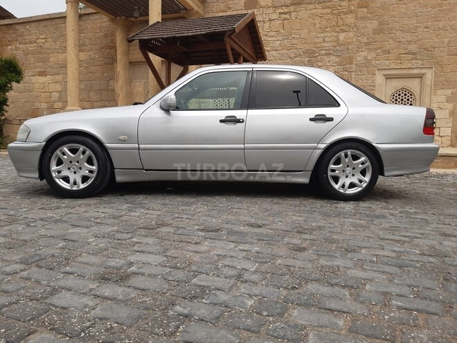 Mercedes C 180 1999, 395,000 km - 1.8 l - Bakı