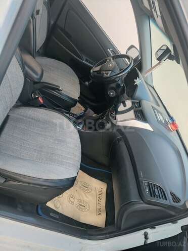 Hyundai Accent 2019, 22,000 km - 1.4 l - Bakı