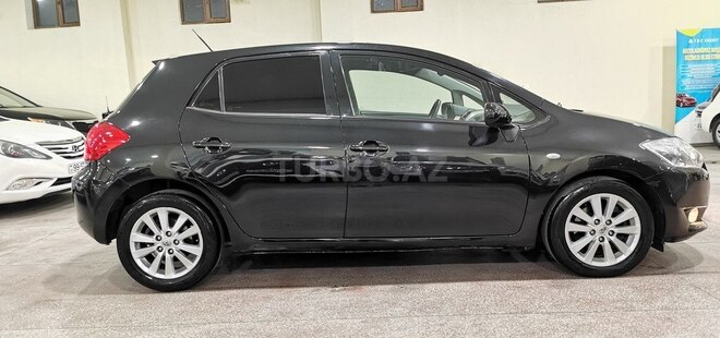 Toyota Auris 2008, 186,000 km - 2.0 l - Sumqayıt