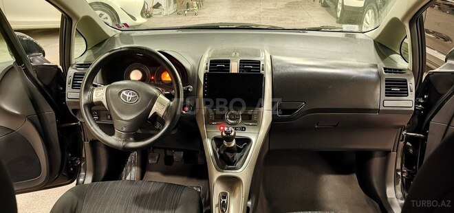 Toyota Auris 2008, 186,000 km - 2.0 l - Sumqayıt