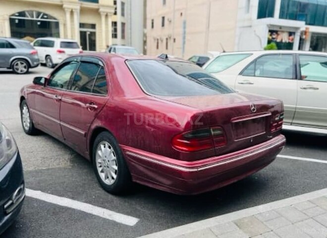 Mercedes E 220 d 2000, 311,000 km - 2.2 l - Bakı