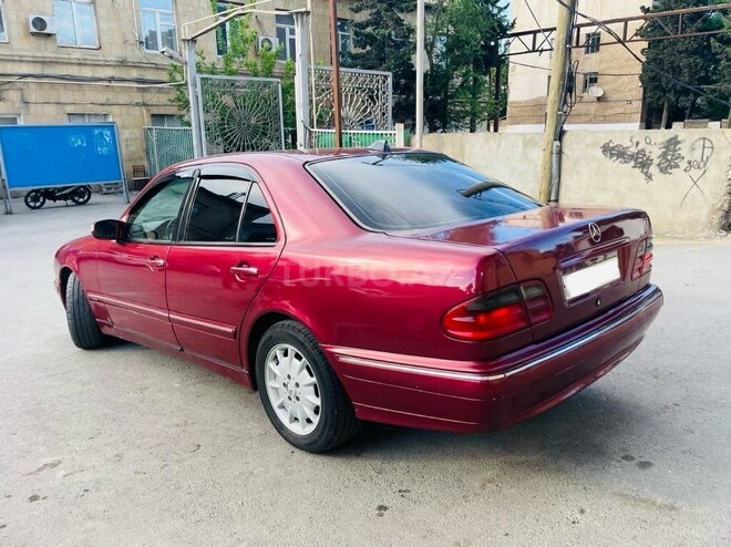 Mercedes E 220 d 2000, 311,000 km - 2.2 l - Bakı