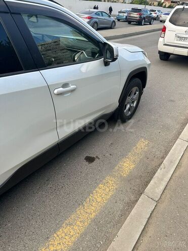 Toyota RAV4 2023, 2,000 km - 2.5 l - Bakı