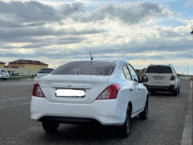 Nissan Sunny 2019, 230,000 km - 1.5 л - Sumqayıt