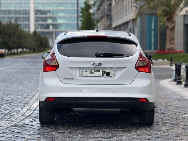 Ford Focus 2014, 196,000 km - 1.5 l - Bakı