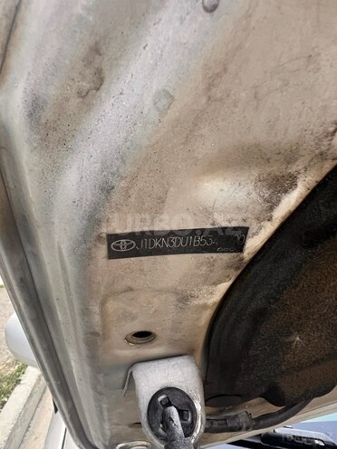 Toyota Prius 2011, 300,000 km - 1.8 l - Bakı