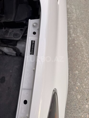 Toyota Prius 2011, 300,000 km - 1.8 l - Bakı