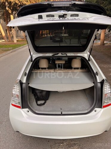 Toyota Prius 2011, 300,000 km - 1.8 l - Bakı