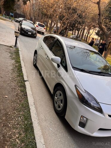Toyota Prius 2011, 300,000 km - 1.8 l - Bakı